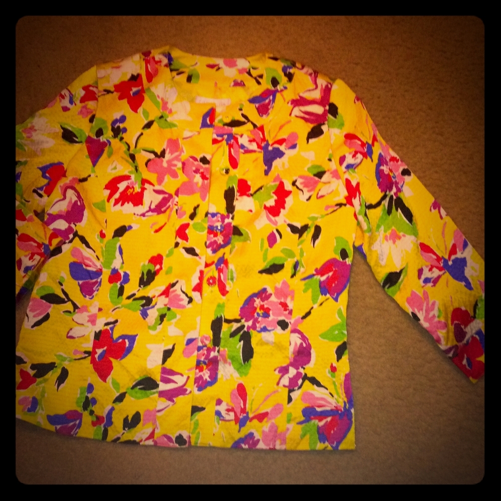 Vintage floral shirt Size Small